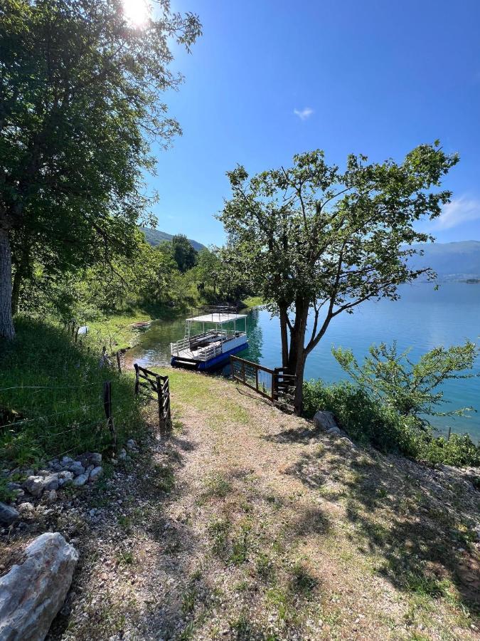 Villa Kuca Za Odmor Oaza Mira Kovacevo Polje Exterior foto
