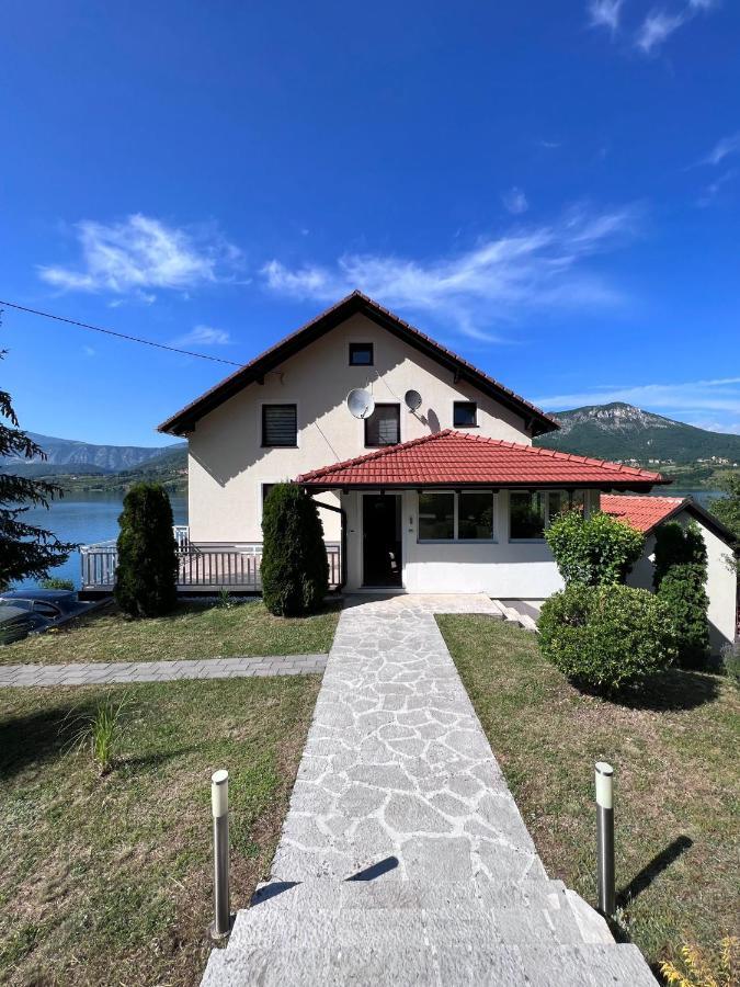 Villa Kuca Za Odmor Oaza Mira Kovacevo Polje Exterior foto